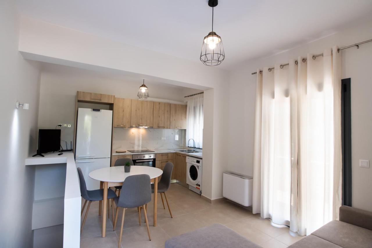 Melina Apartments Lefkada City Bagian luar foto
