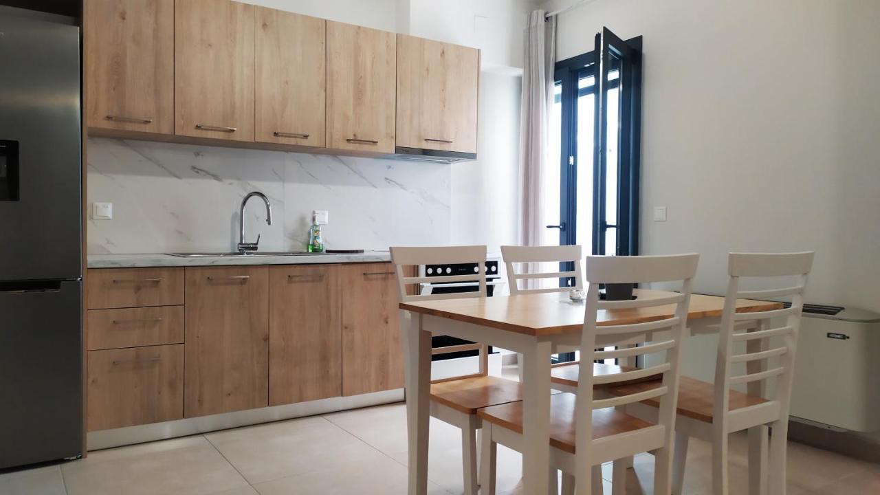 Melina Apartments Lefkada City Bagian luar foto