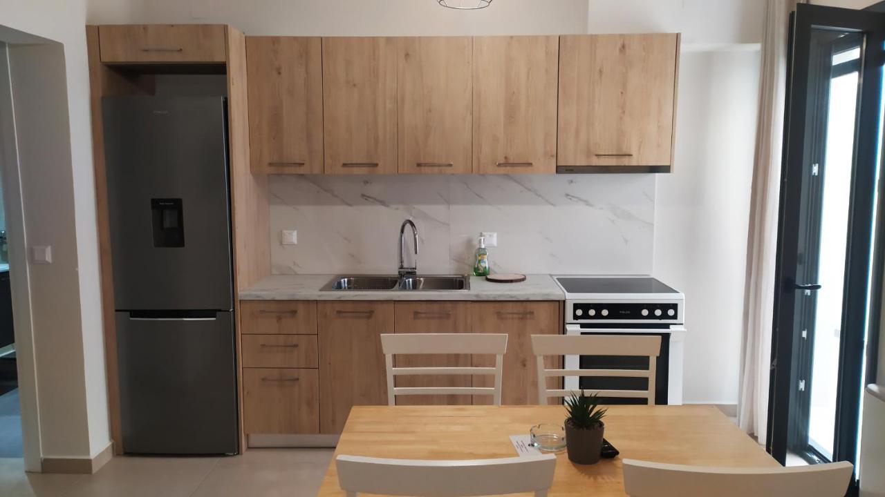 Melina Apartments Lefkada City Bagian luar foto